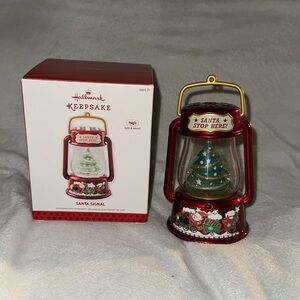 Hallmark Keepsake Santa Signal Ornament